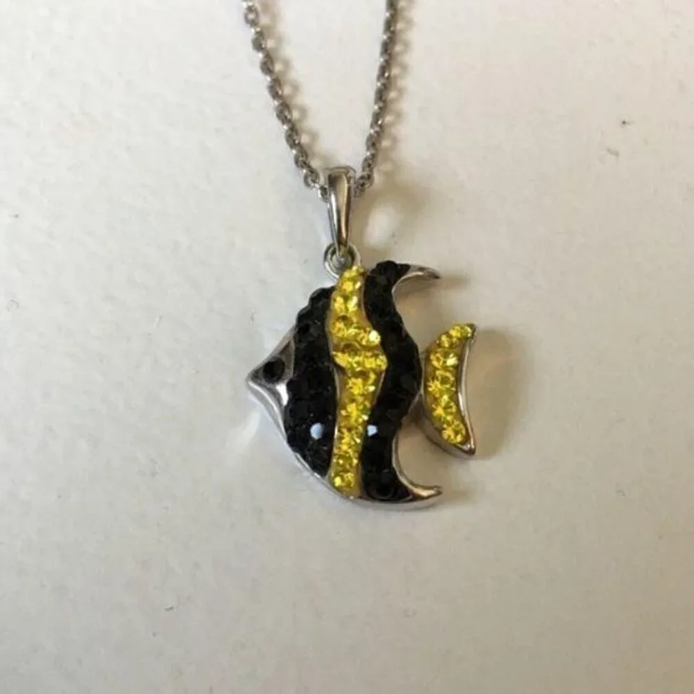 NEW Black & Yellow CZ Crystal Fish Necklace - Picture 4 of 6